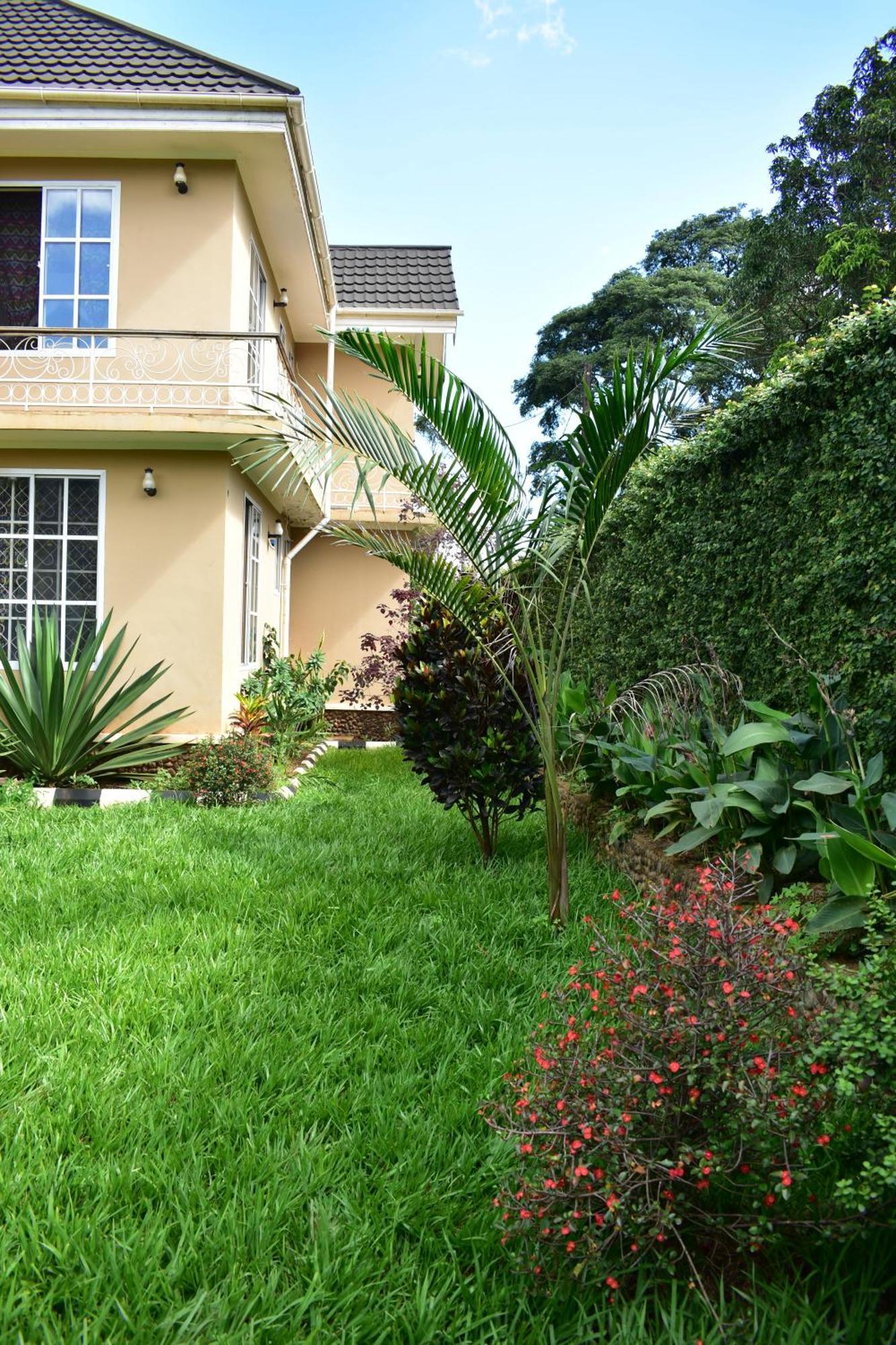 Kilimanjaro Accommodation Msaranga Экстерьер фото